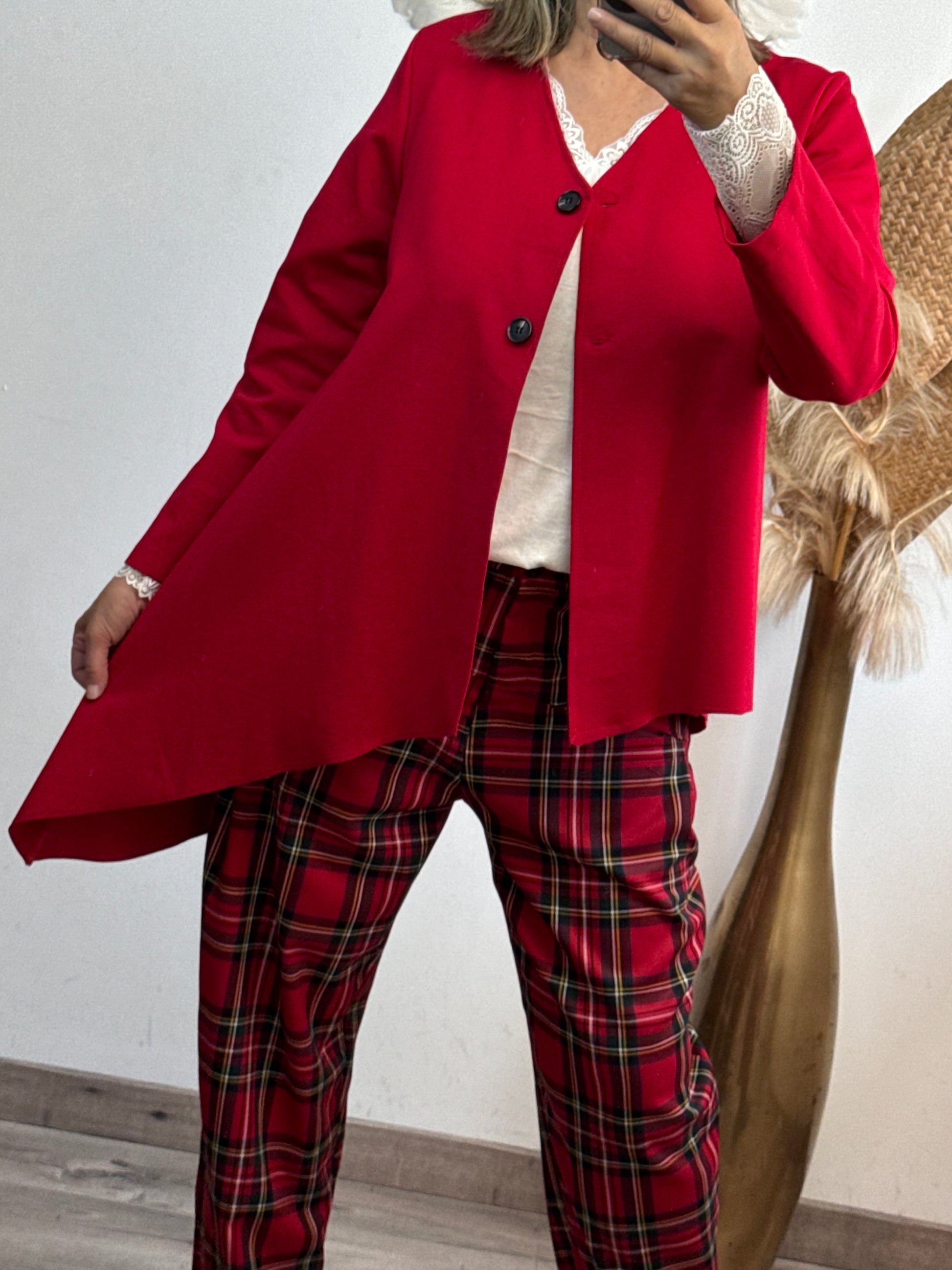 Haut asymétrique rouge