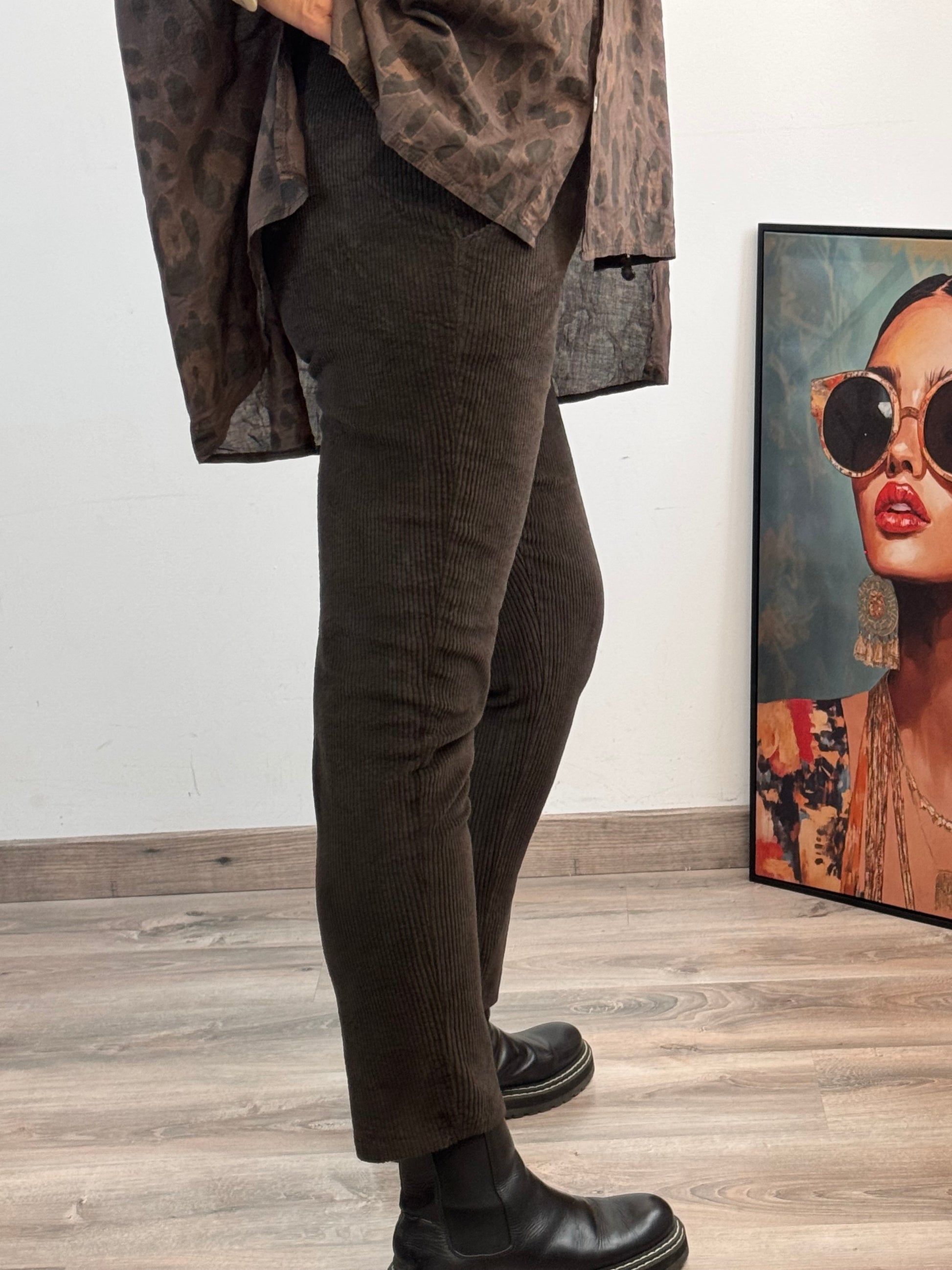 Pantalon velours côtelé marron taille du 38 au 46