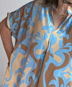 Robe fluide arabesque bleu ciel TU 40/48