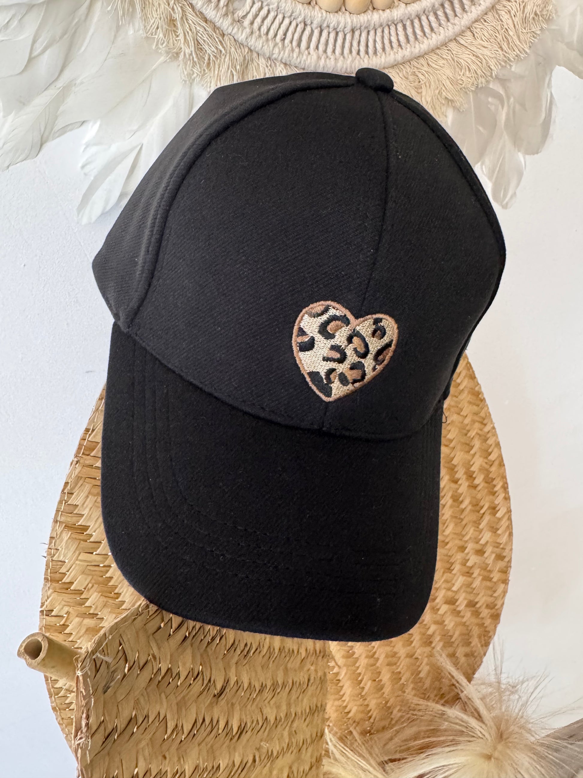 Casquette love noire