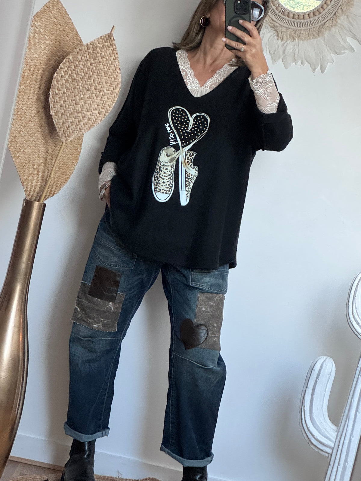 Pull kiss live noir Jolie forme