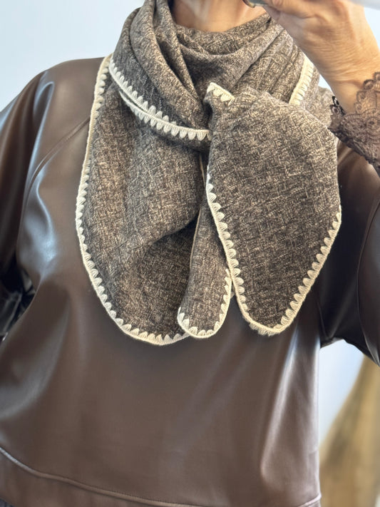 Écharpe triangle marron