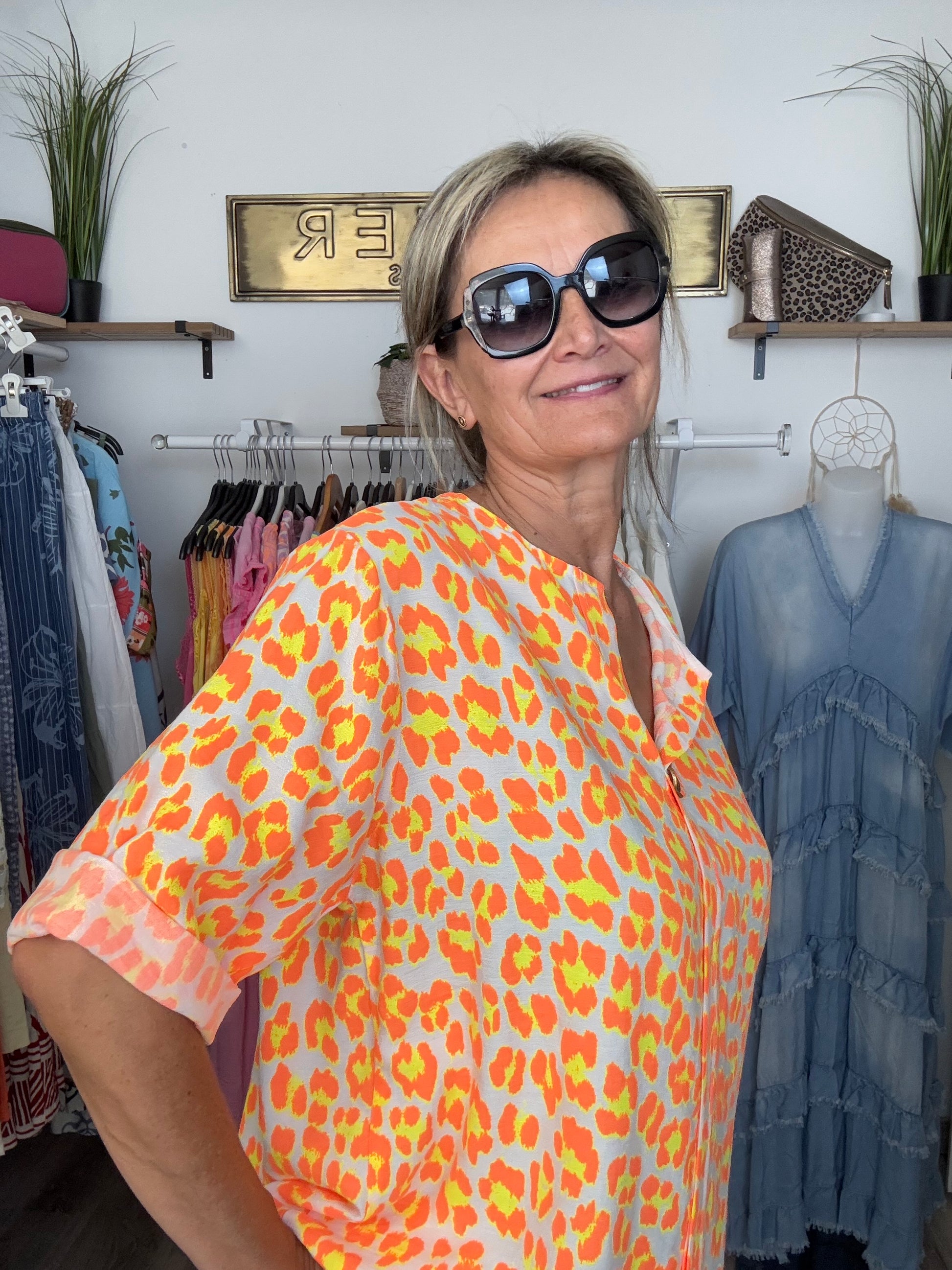 Blouse Léo orange et jaune jolie forme