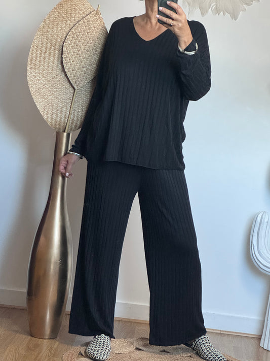 Ensemble cocooning noir