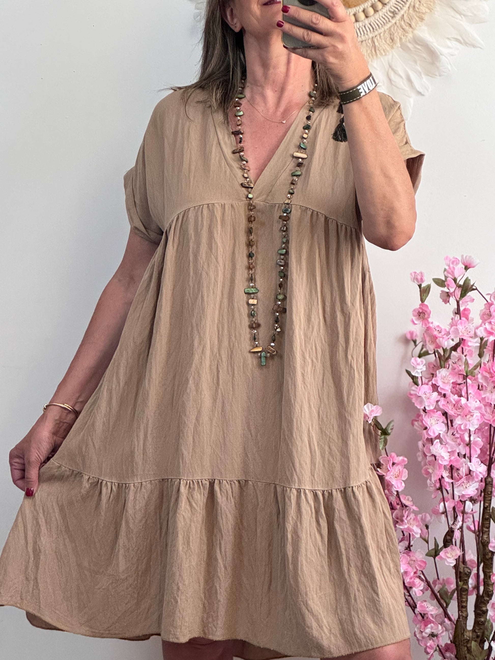 Robe Lison beige camel