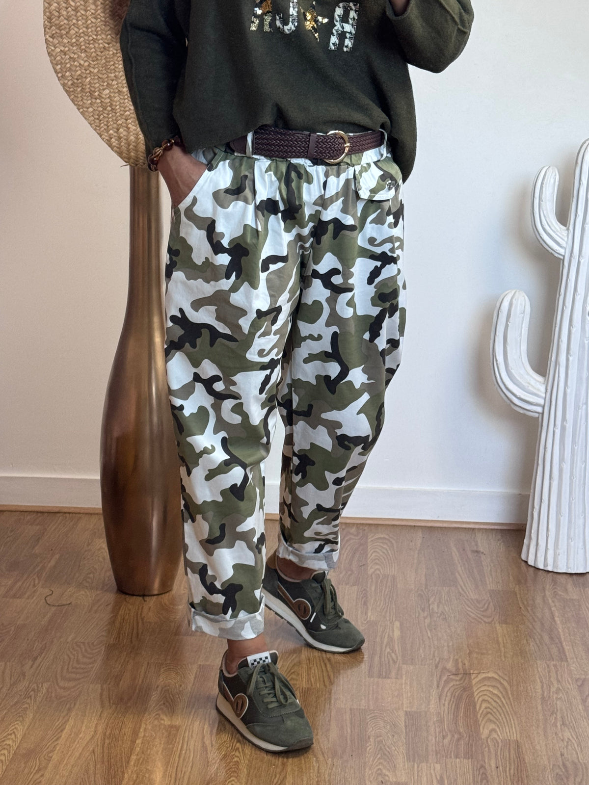 Pantalon camouflage jolie forme 42/50