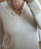 Top dentelle beige
