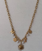 Collier Multi-Breloques Soleil Éclatant Bohème & Lumineux
