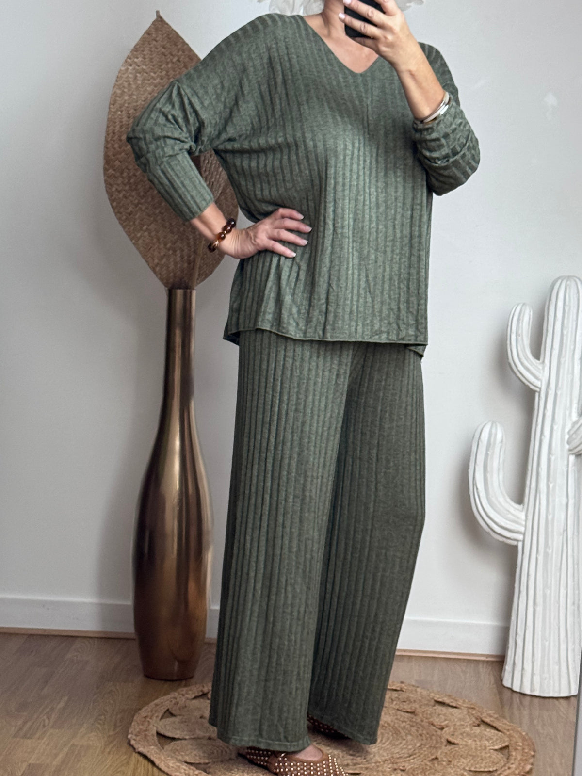 Ensemble cocooning kaki