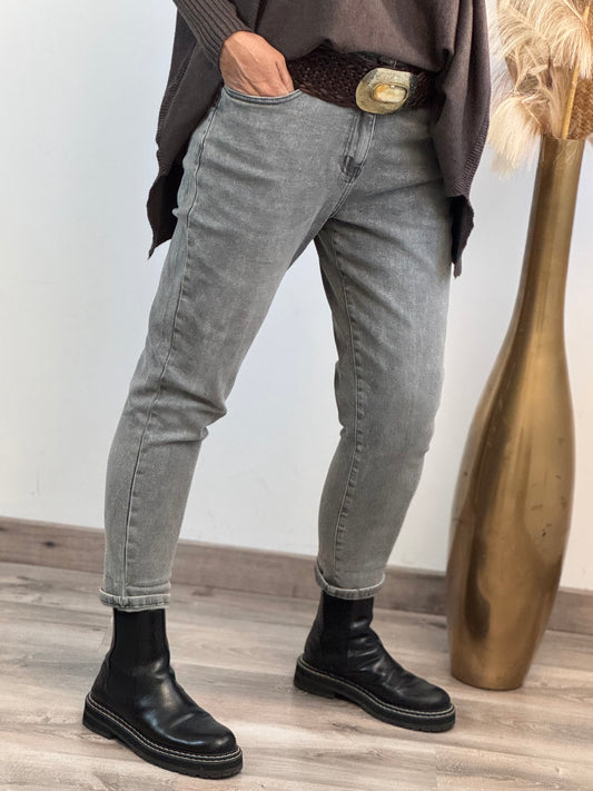 Jeans mom fit gris plusieurs tailles du 38 au 48