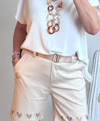 Short confortable beige
