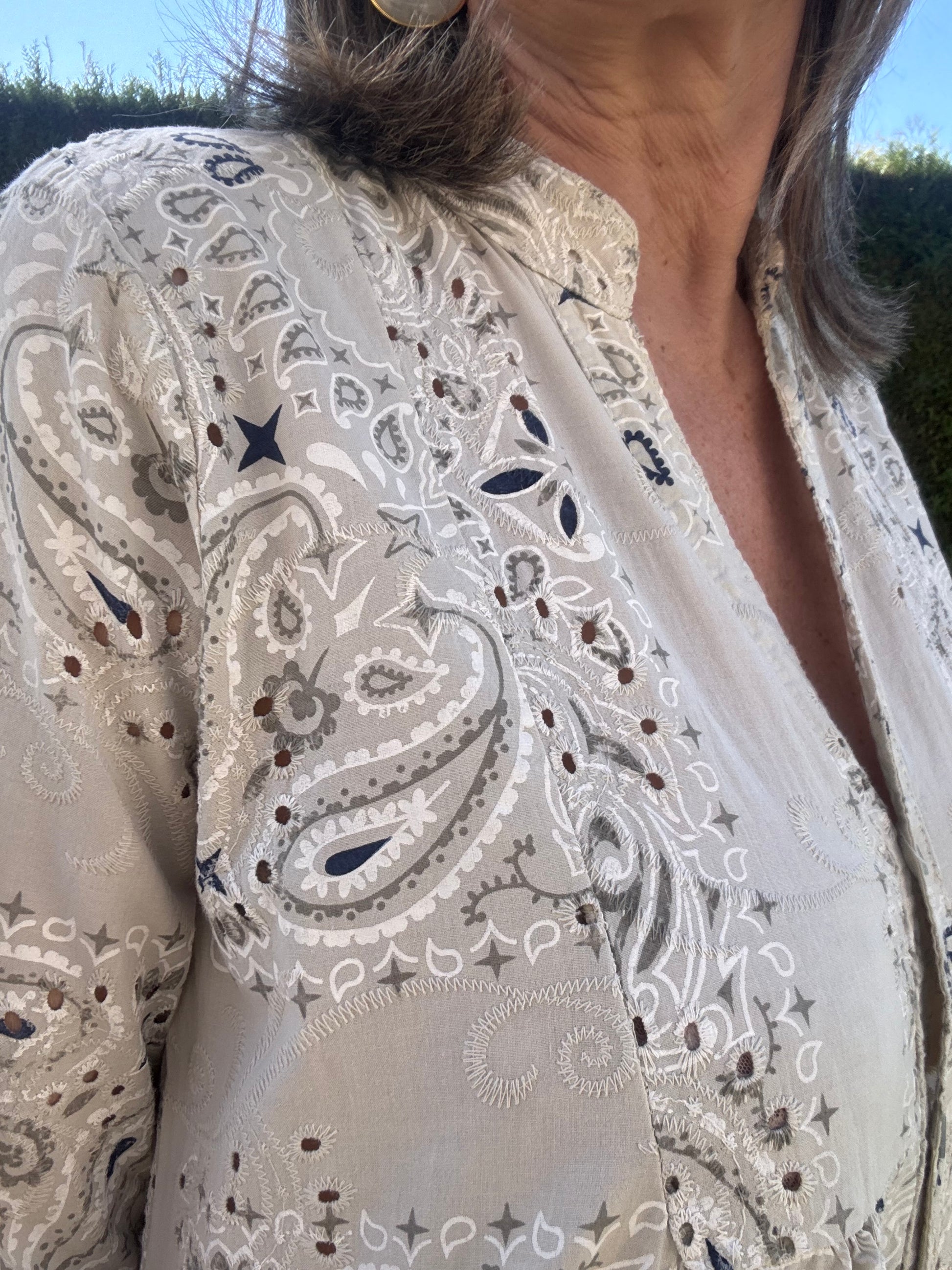 Robe longue bandana et broderie beige