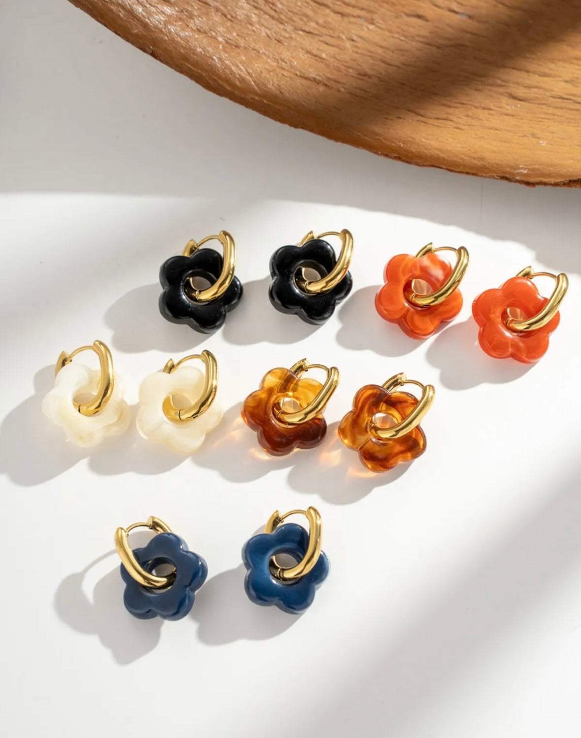 Boucles Acier inoxydable Fleurs Résine Brun