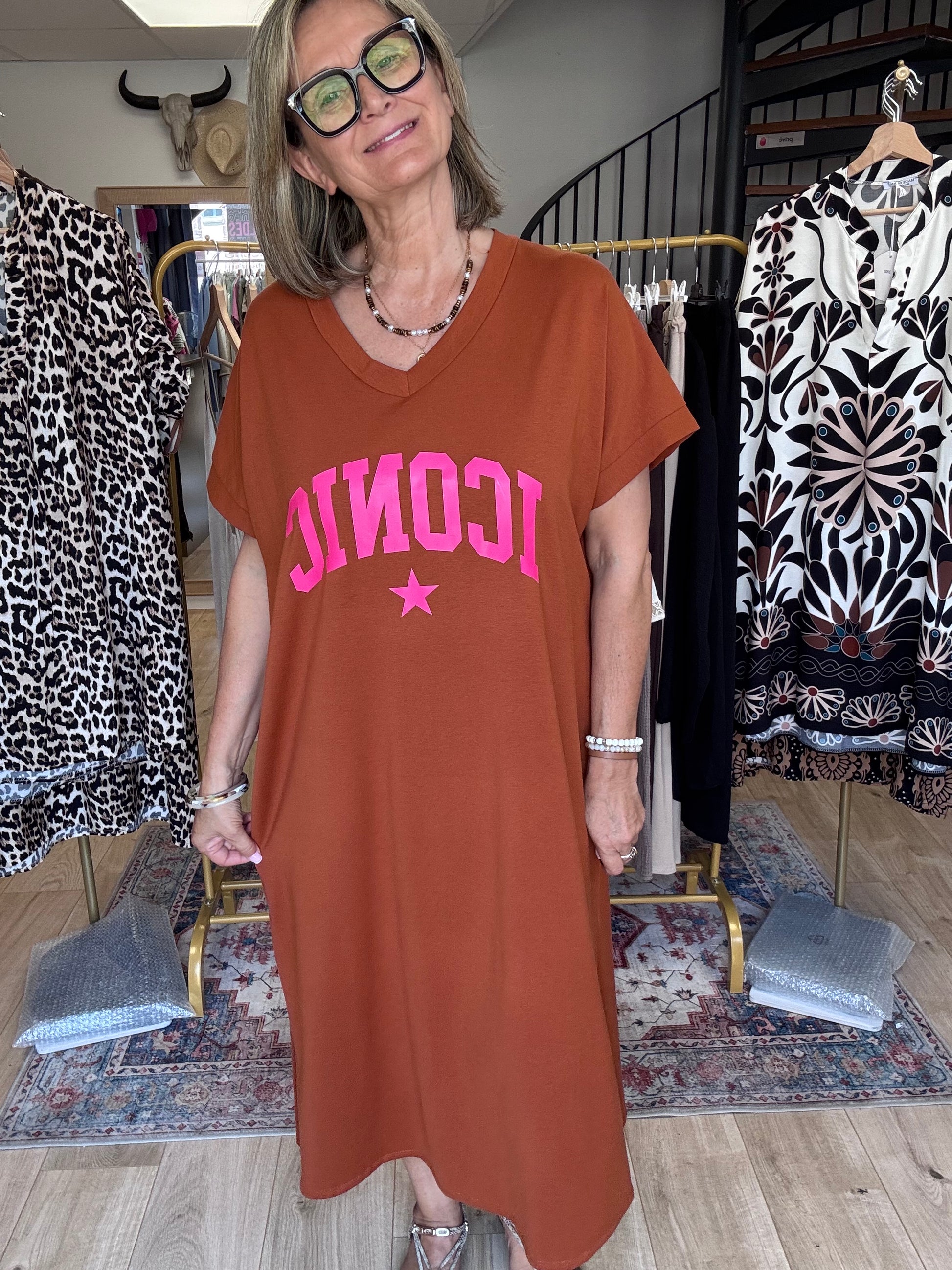 Robe teeshirt terracotta iconic