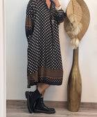 Robe noire pois