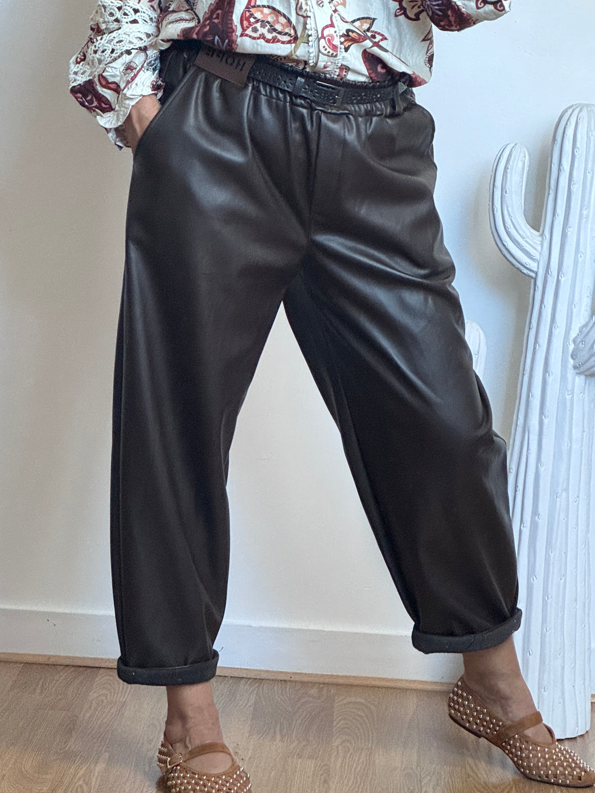 Pantalon SIENNA 🤎 similicuir marron TU 38/46