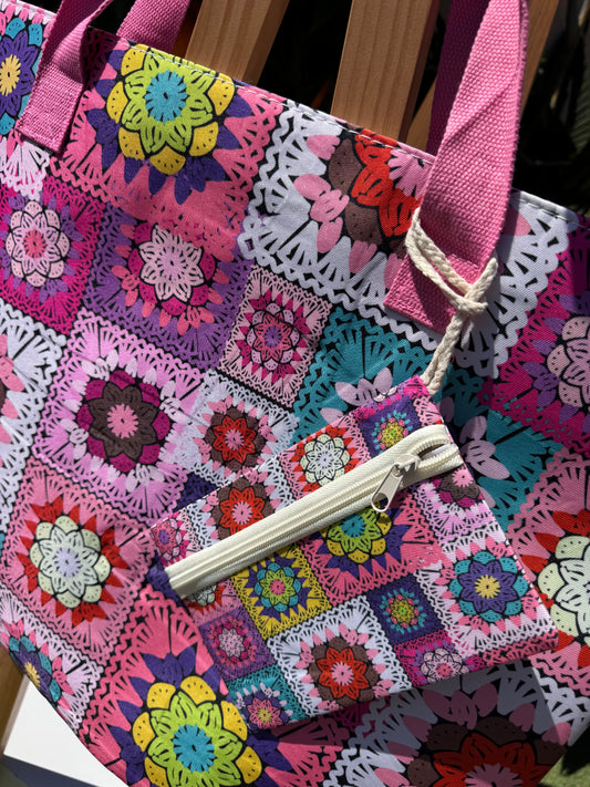 Grand sac fourre tout imprimé crochet