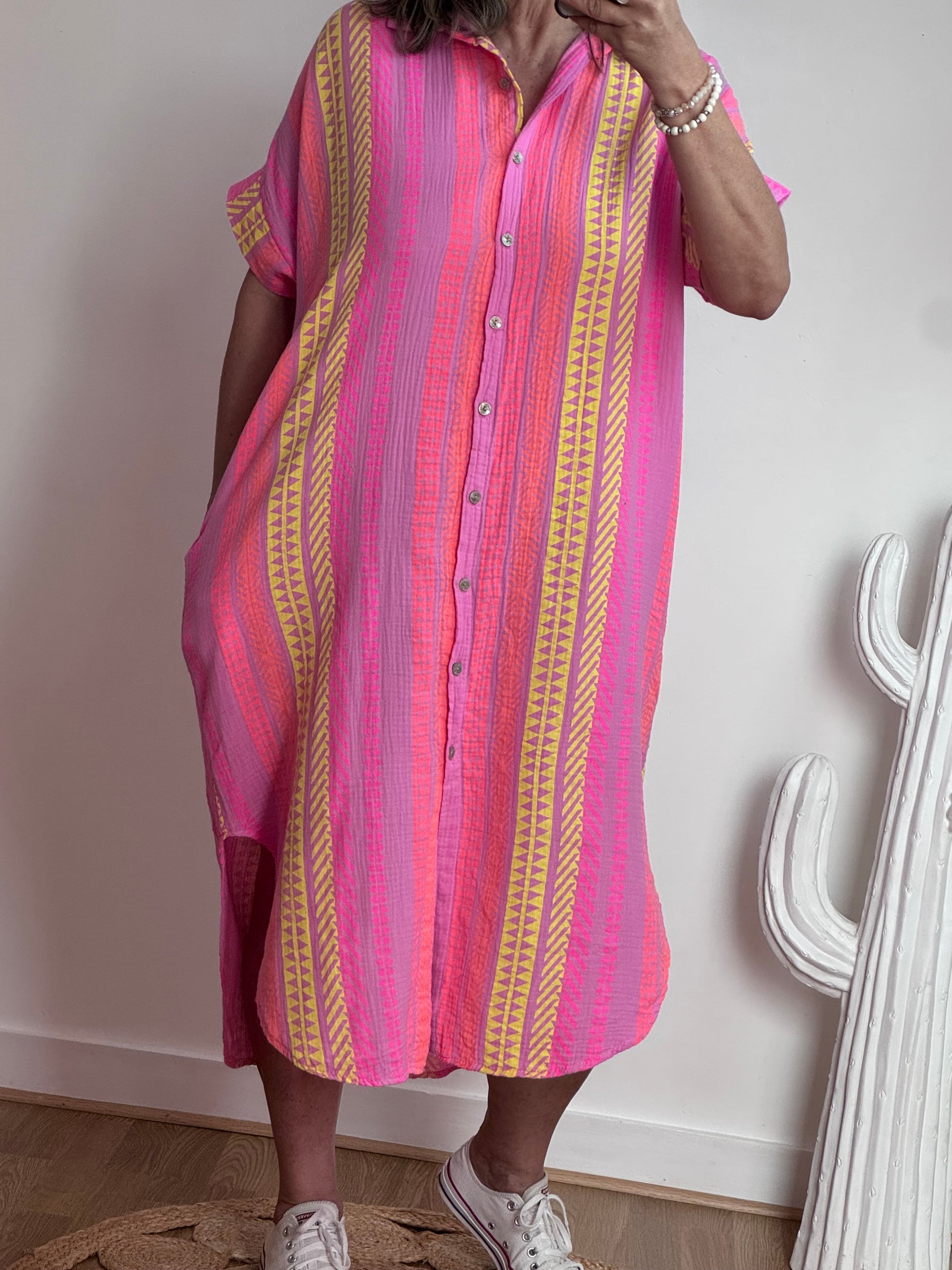 Robe gaze de coton fond Lila