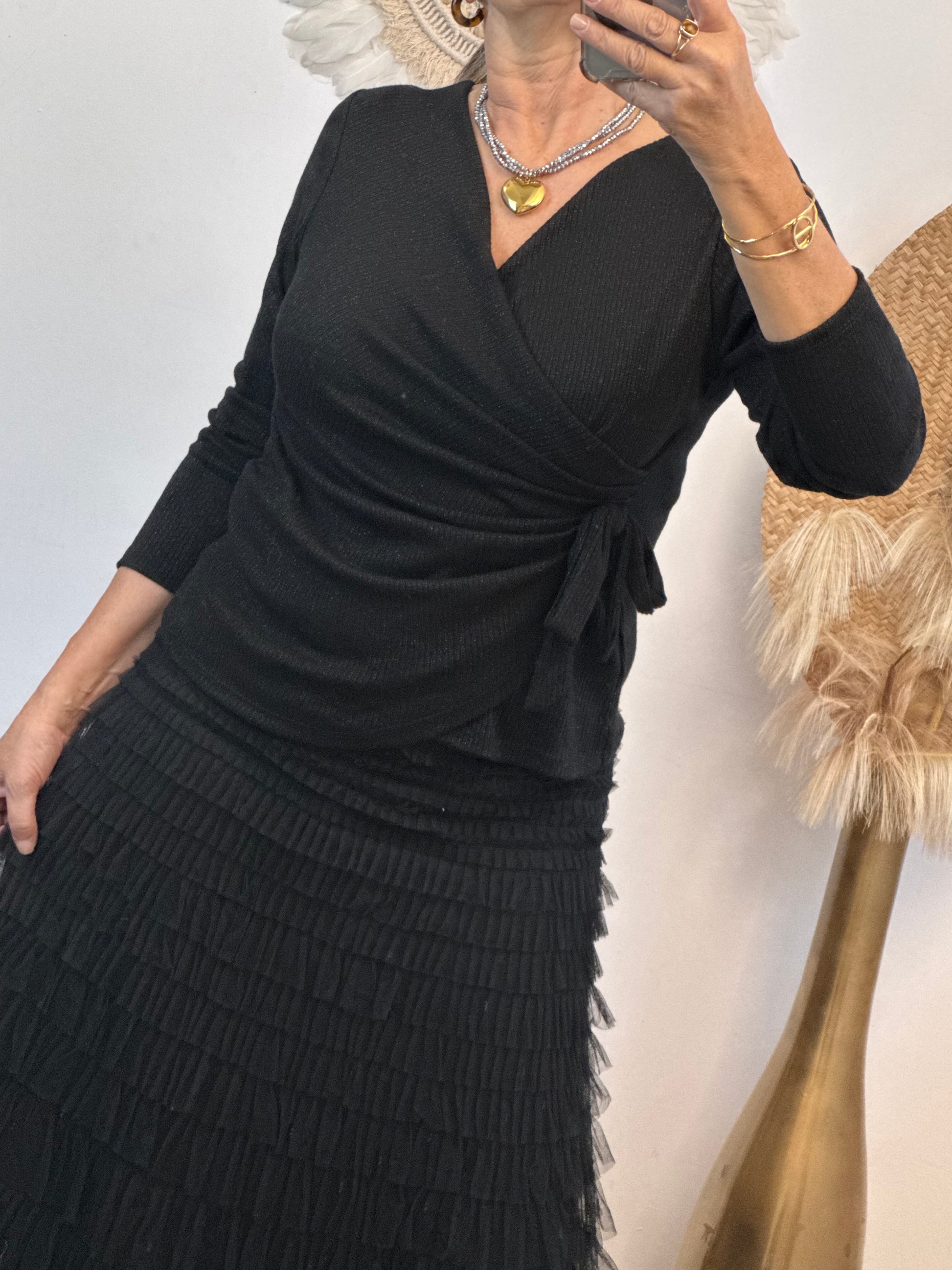 Top chic noir brillant