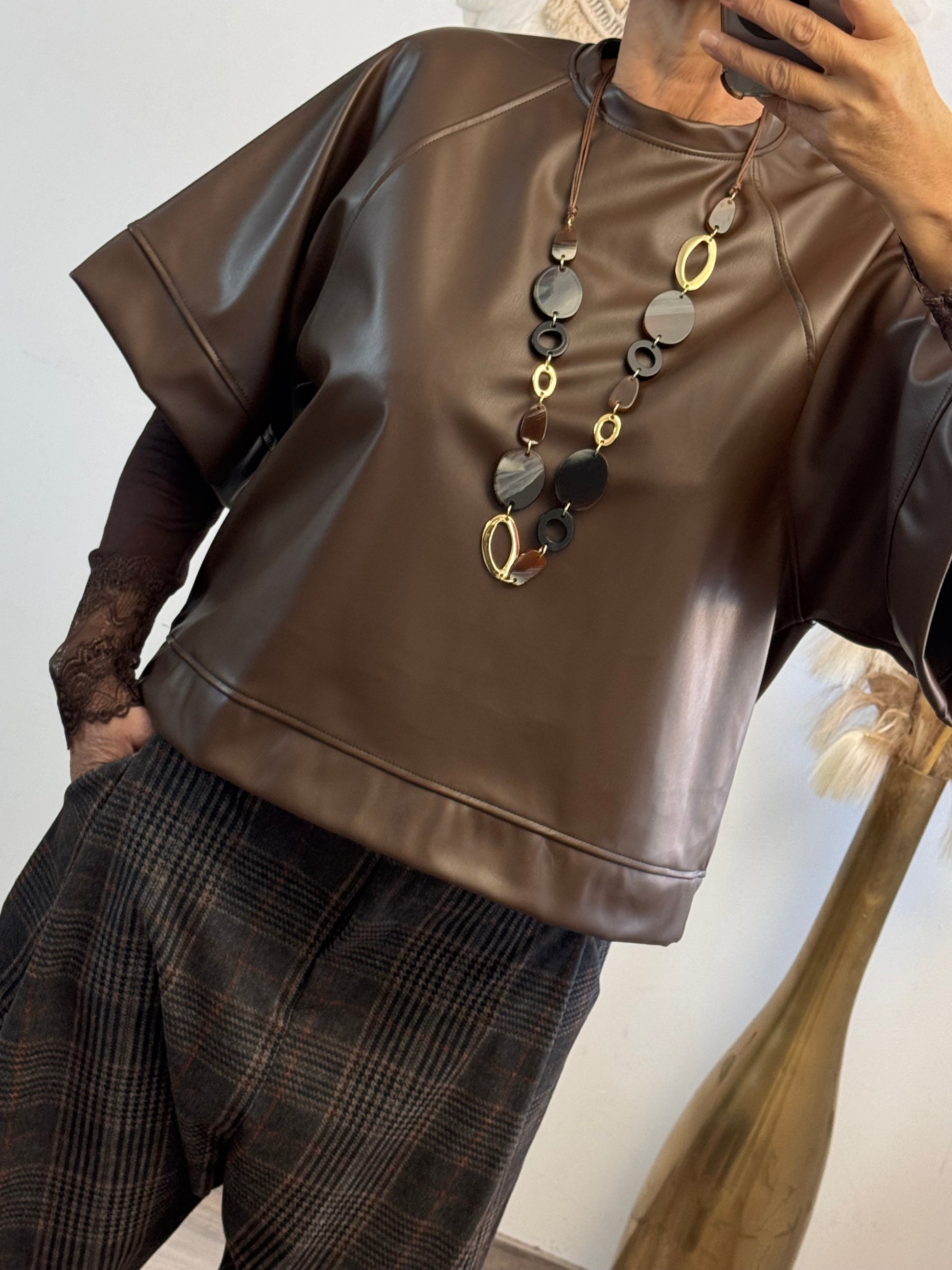 Haut similicuir marron