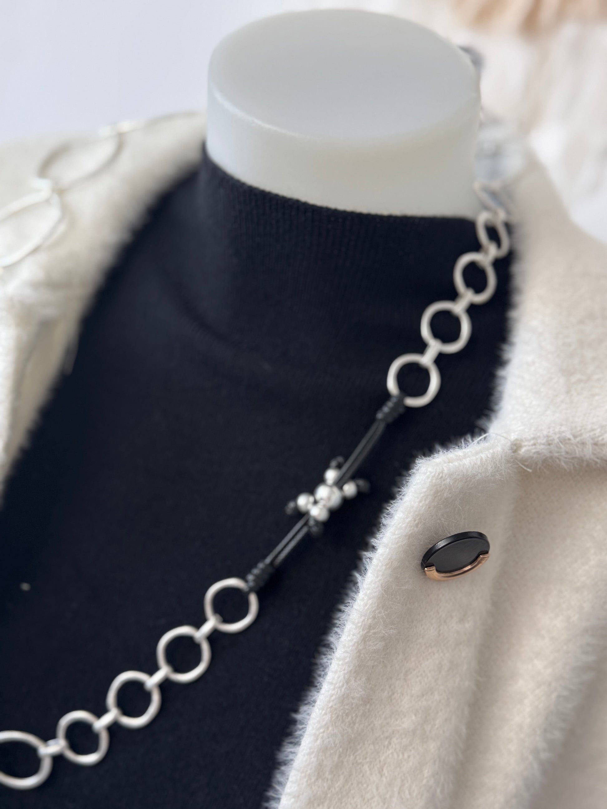 Collier ronds argentés