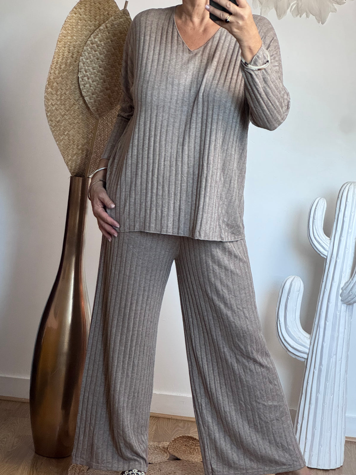 Ensemble cocooning taupe