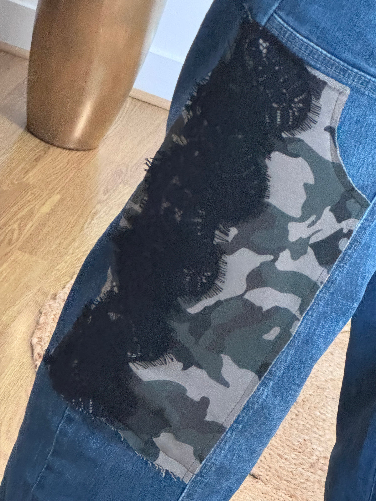 Jean baggy camouflage et dentelle